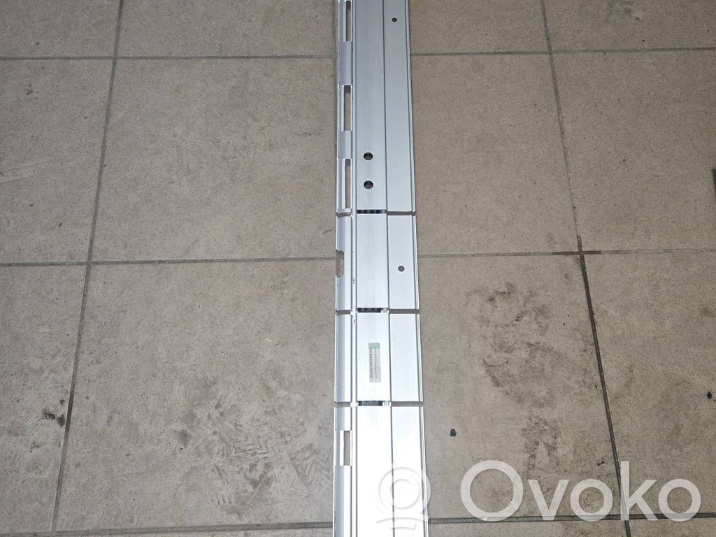 BMW X3 F25 Inne elementy wykończenia bagażnika 