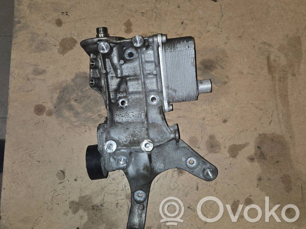 Audi Q5 SQ5 8R Mocowanie / uchwyt filtra oleju 