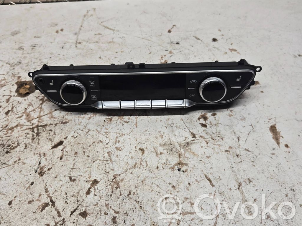 Audi A4 S4 B9 Climate control unit 