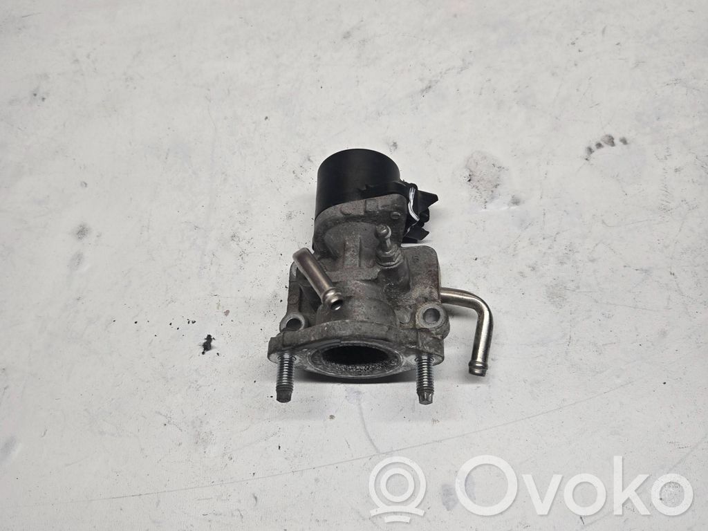 Toyota RAV 4 (XA40) Zawór EGR 