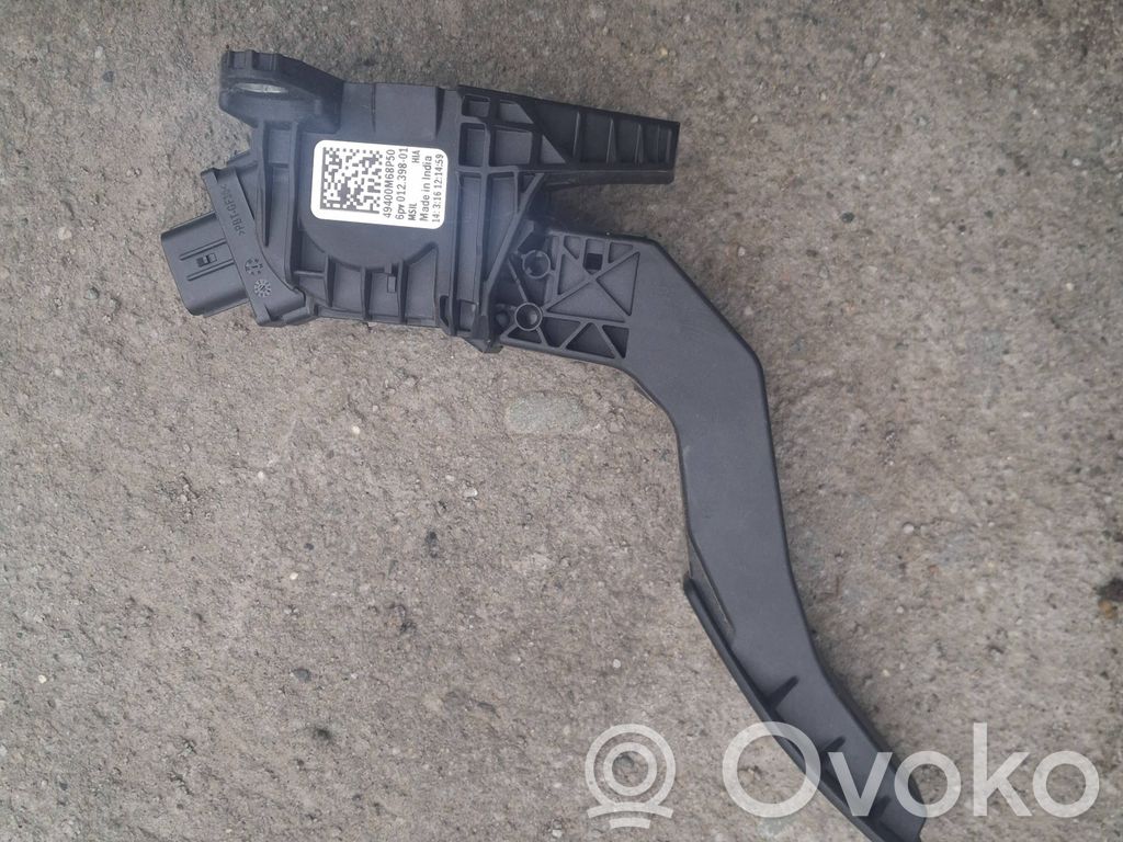 Suzuki Baleno IV Suport pedală accelerație 