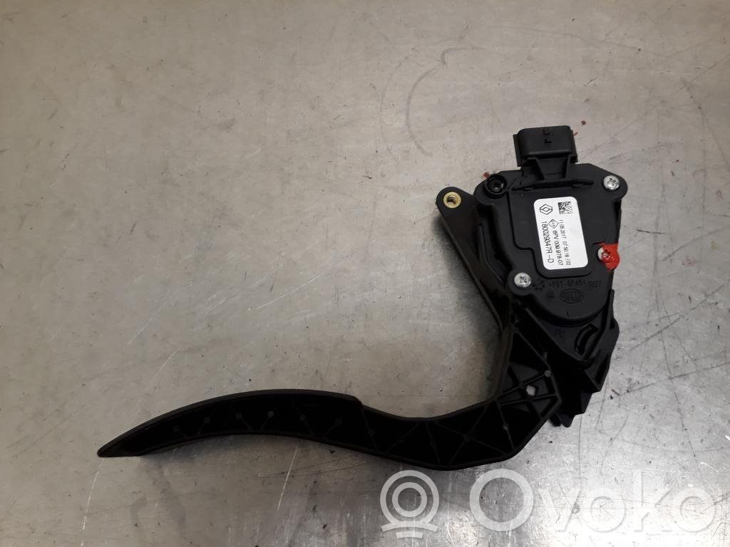 Renault Captur Gaspedal