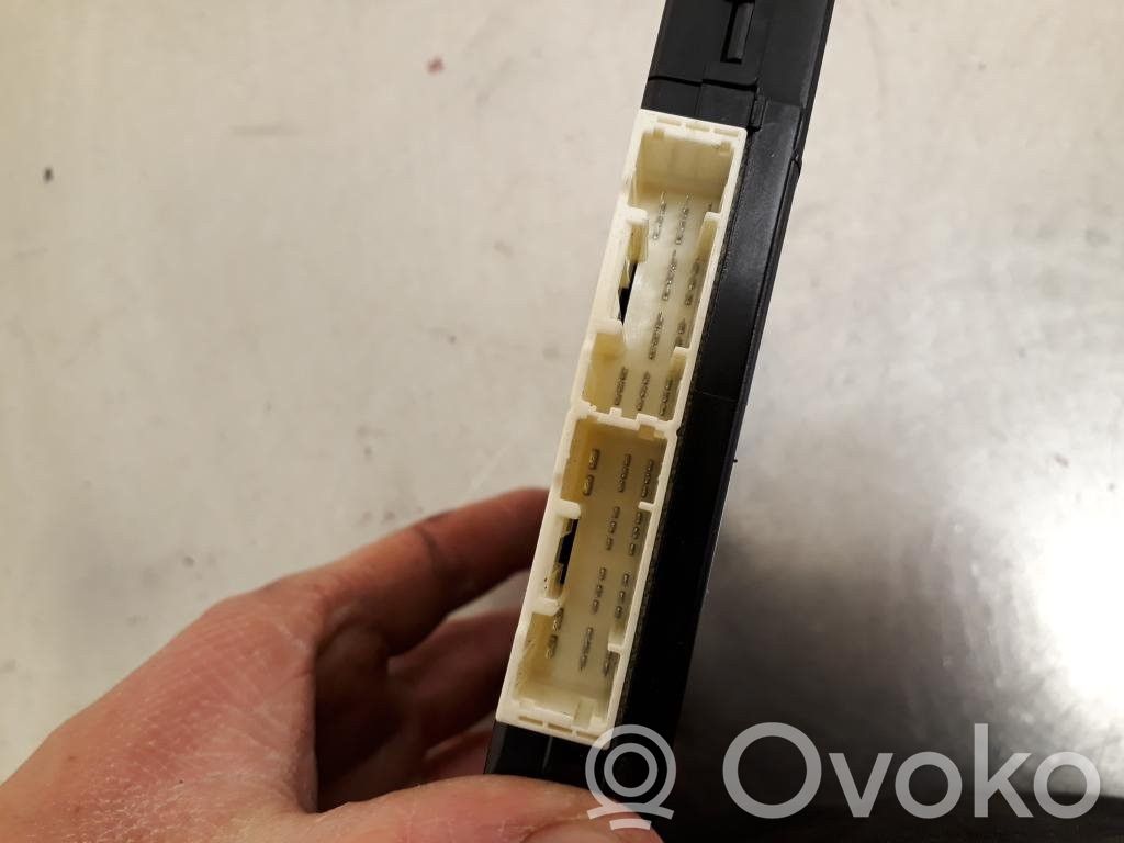 Toyota Yaris Sonstige Steuergeräte / Module