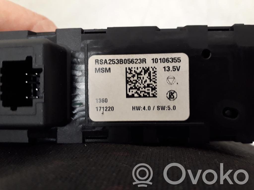 Renault Kadjar Multifunkcinis valdymo jungtukas/ rankenėlė 
