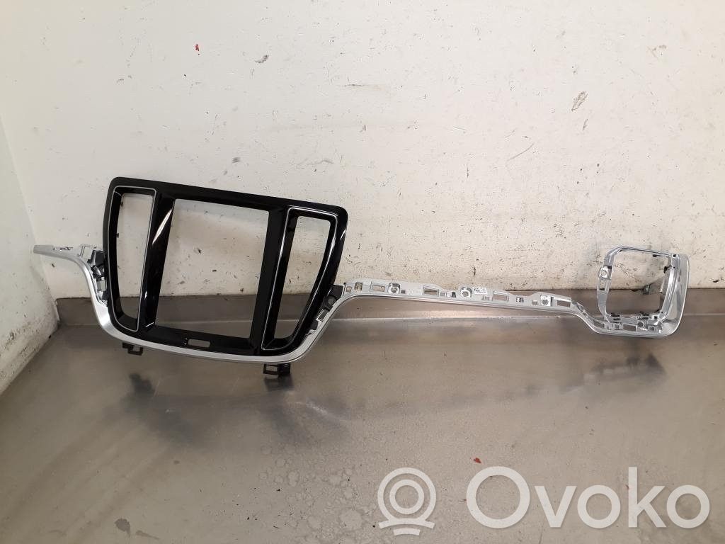 Volvo V60 Verkleidung Radio / Navigation
