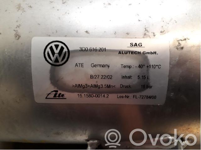 Volkswagen Phaeton Accumulateur de pression de réservoir suspension pneumatique