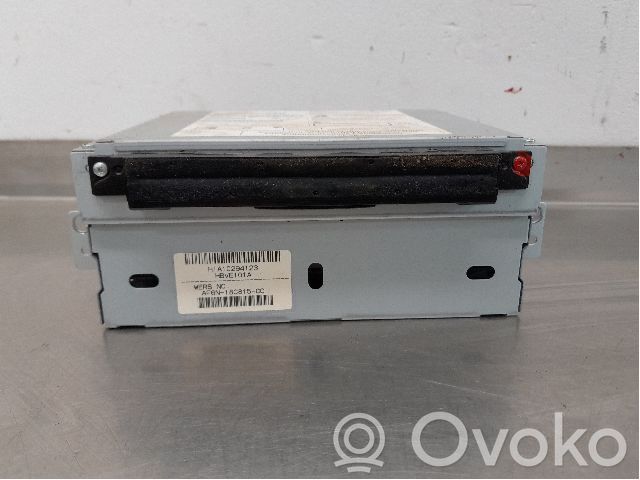 Volvo XC70 Radio/CD/DVD/GPS head unit 