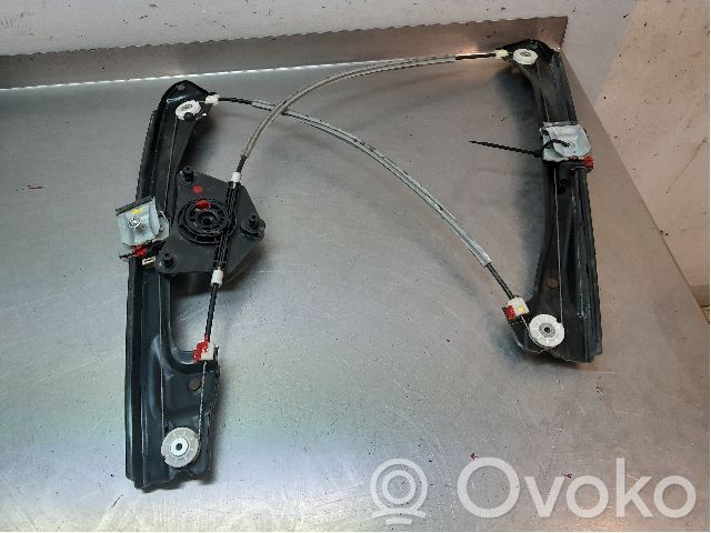 Volkswagen Jetta VI Front window lifting mechanism without motor 