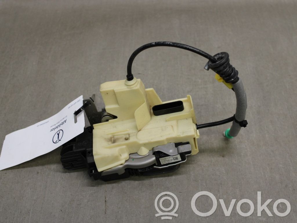Volvo V60 Zamek drzwi tylnych 