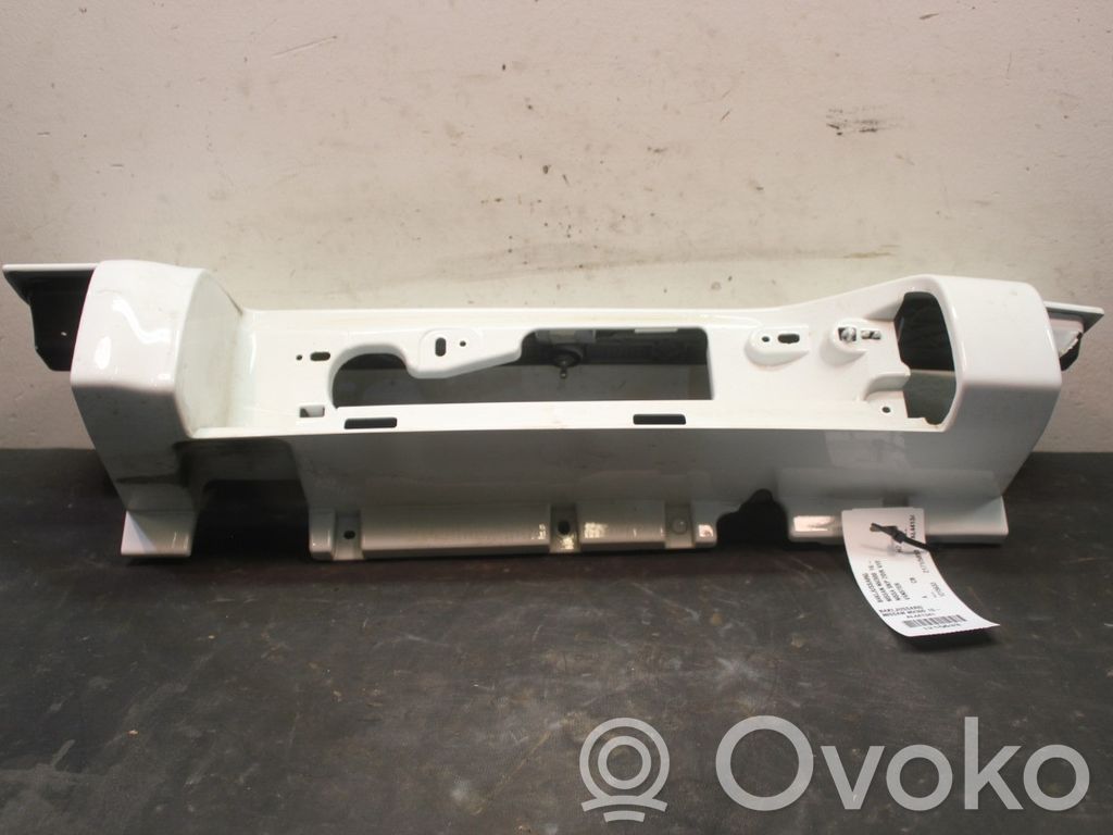 Nissan NV300 Moulure de garniture de feu arrière / postérieur 