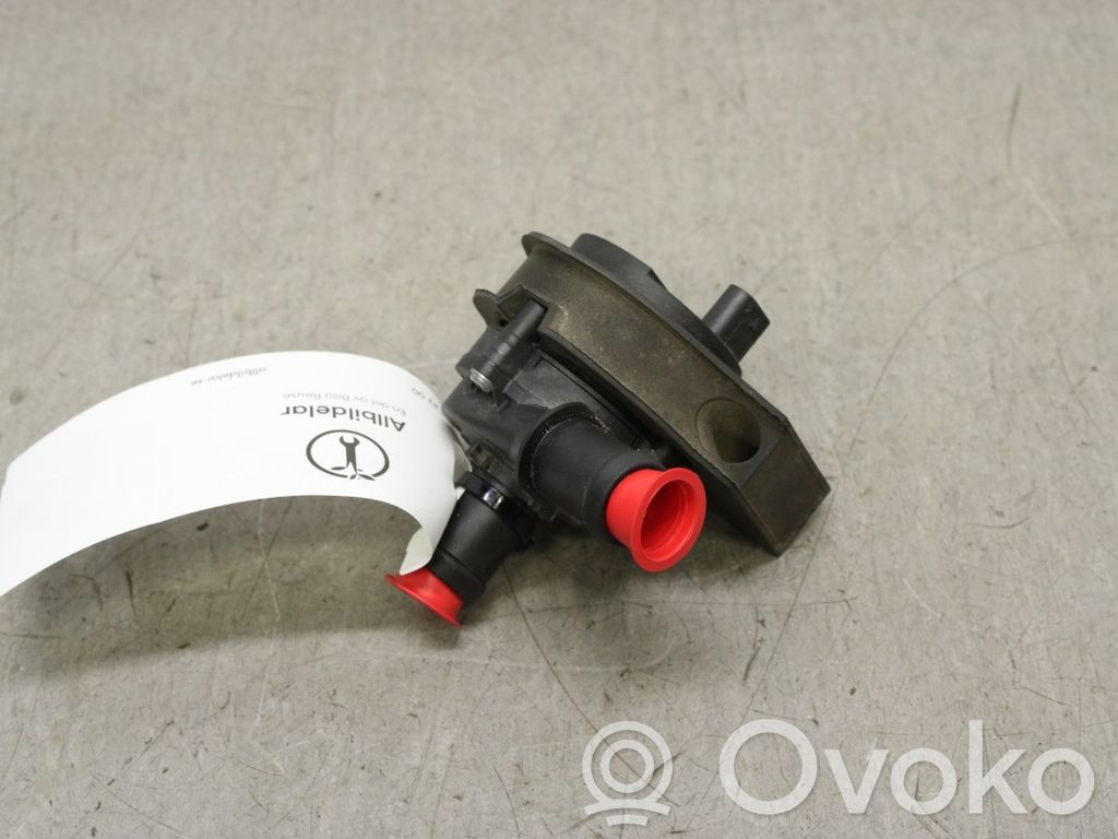 Audi A3 8Y Pompa dell’acqua 