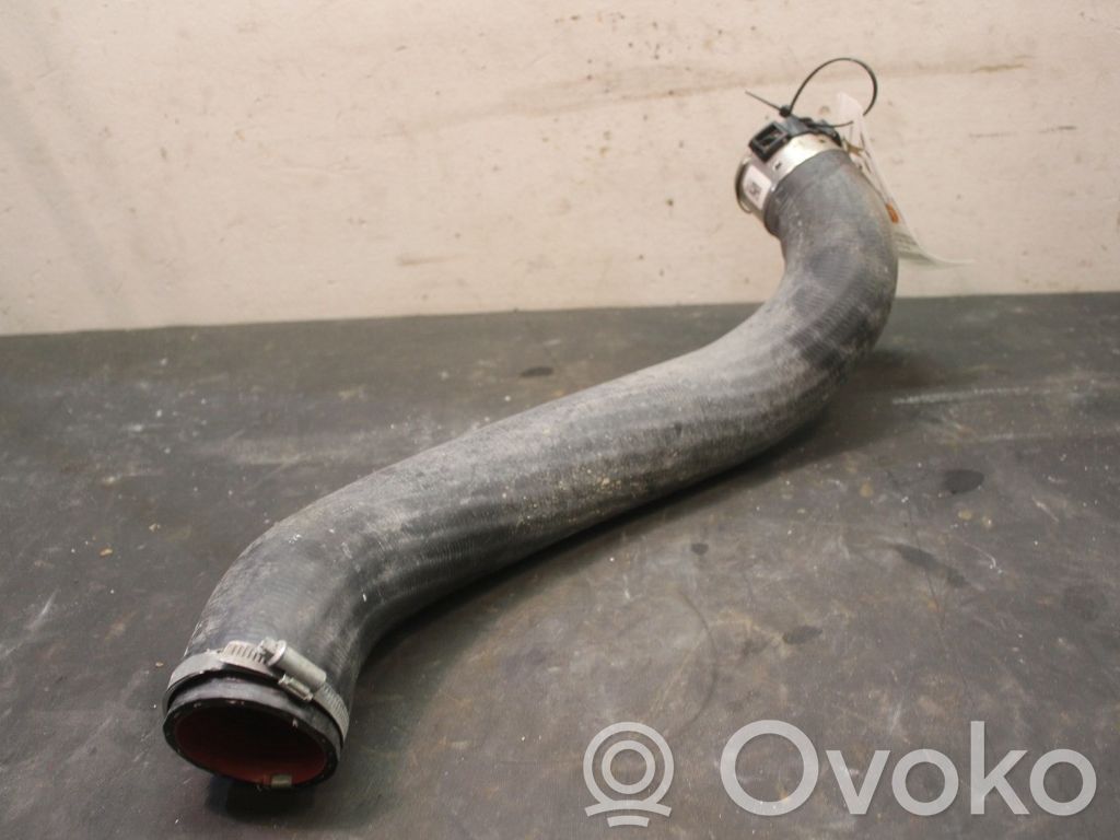 Volvo V40 Intercooler hose/pipe 