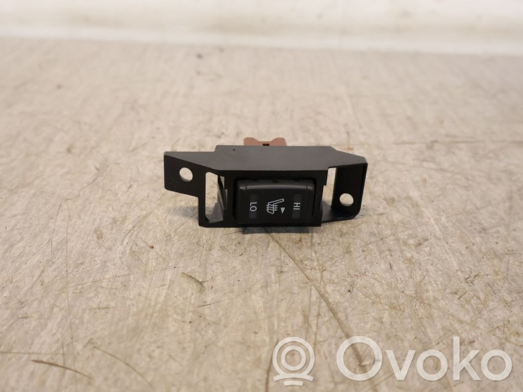 Nissan Qashqai Interrupteur de siège chauffant