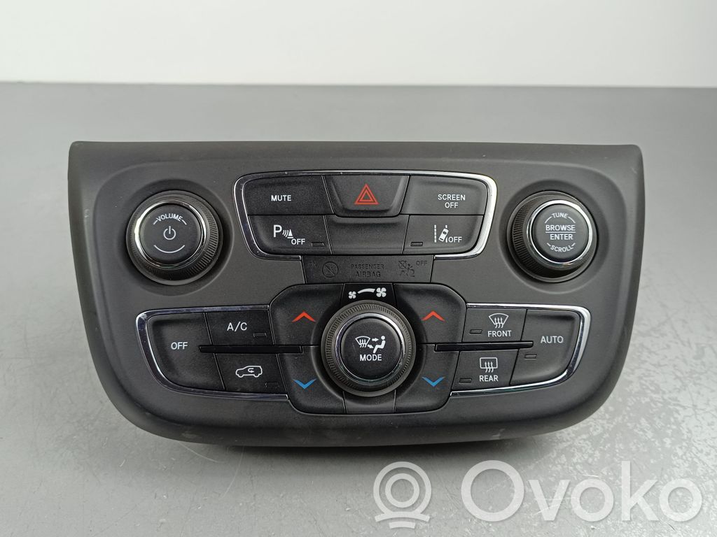 Jeep Compass Climate control unit 