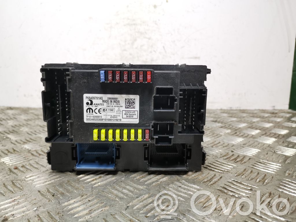 Jeep Compass Fuse module 