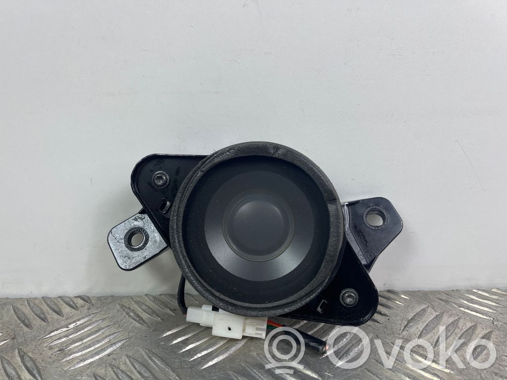 KIA Sorento Panel speaker 
