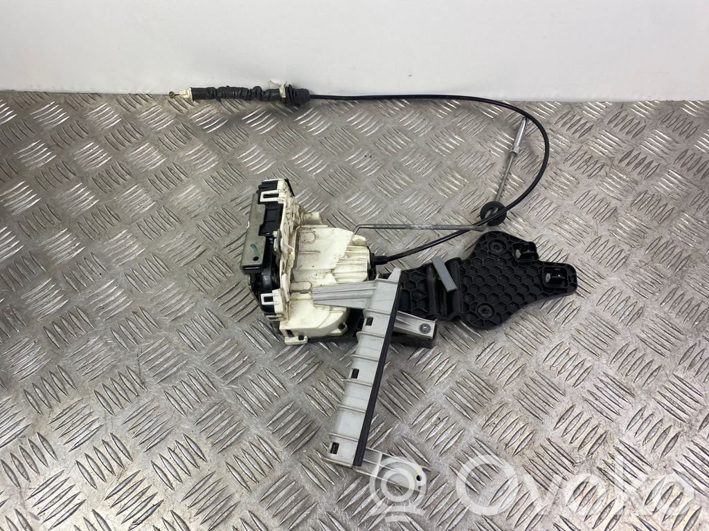 Dodge Durango Rear door lock 