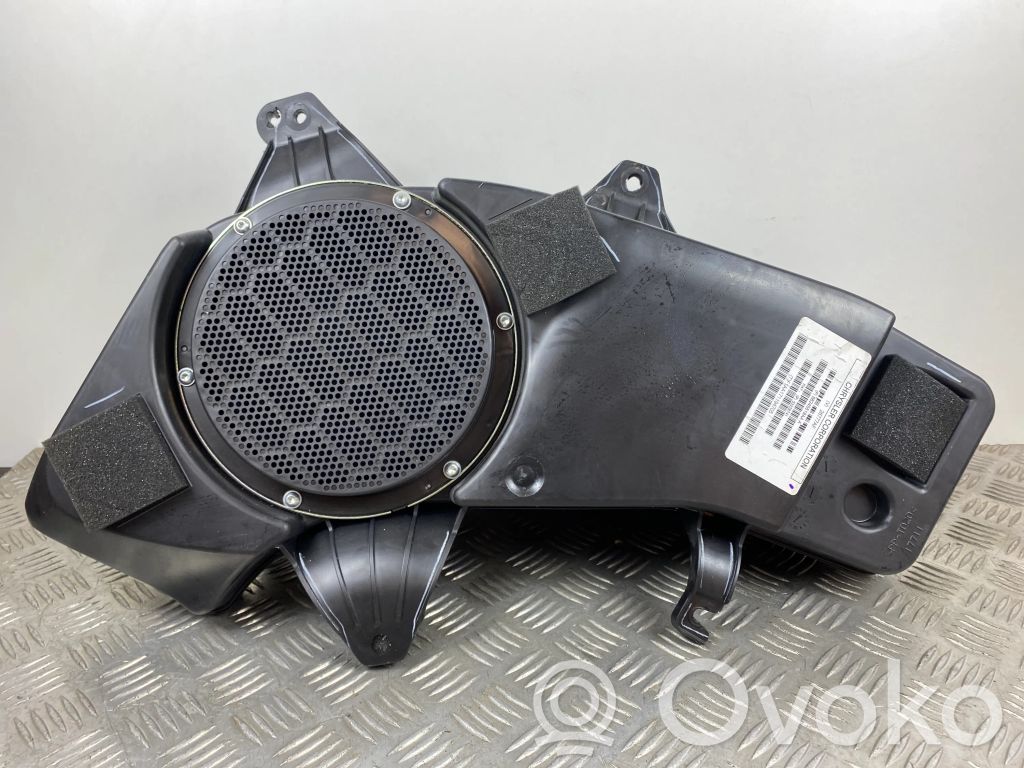 Enceinte subwoofer   68245819AAA