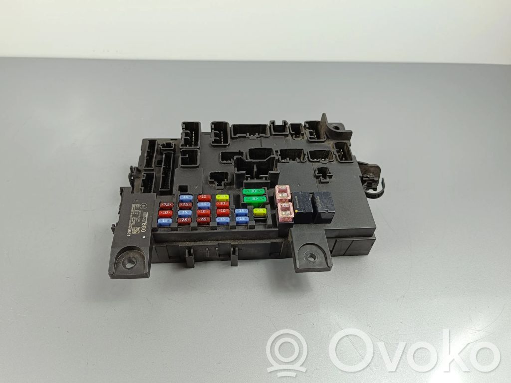 Mitsubishi Outlander Fuse module 