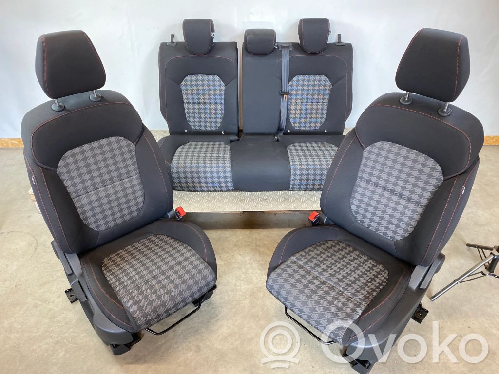Seat set