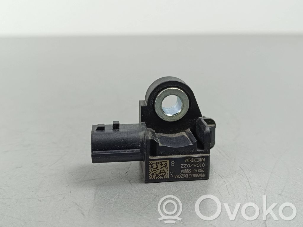 Mitsubishi Outlander IV Airbag deployment crash/impact sensor 