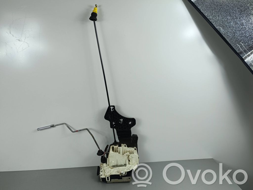 Jeep Grand Cherokee Rear door lock 