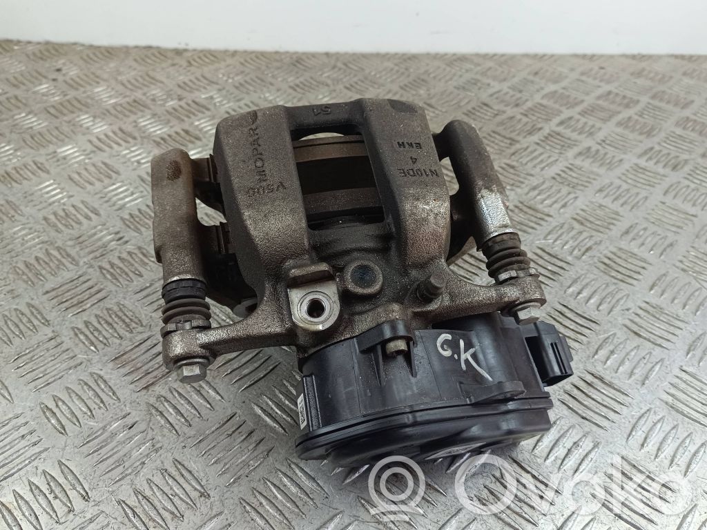 Jeep Grand Cherokee WL Tylny zacisk hamulcowy 