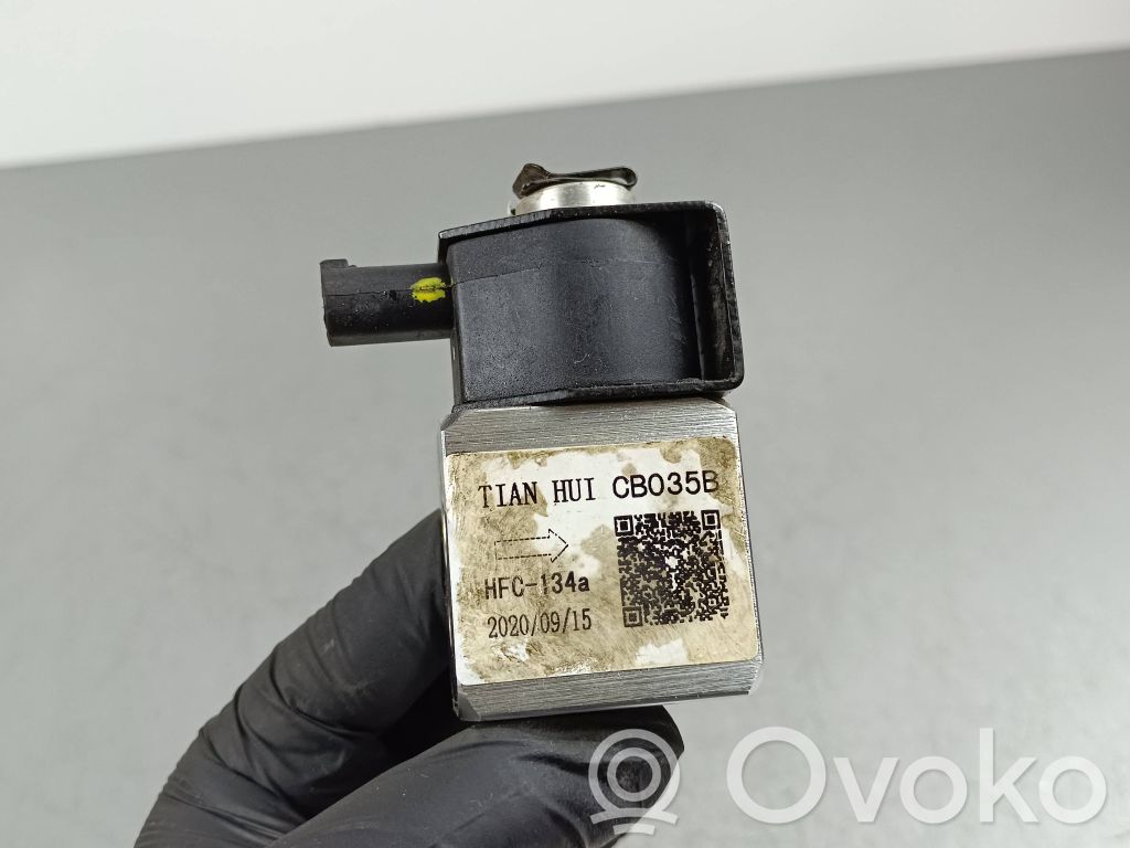 MG ZS Oro kondicionieriaus kita detalė 