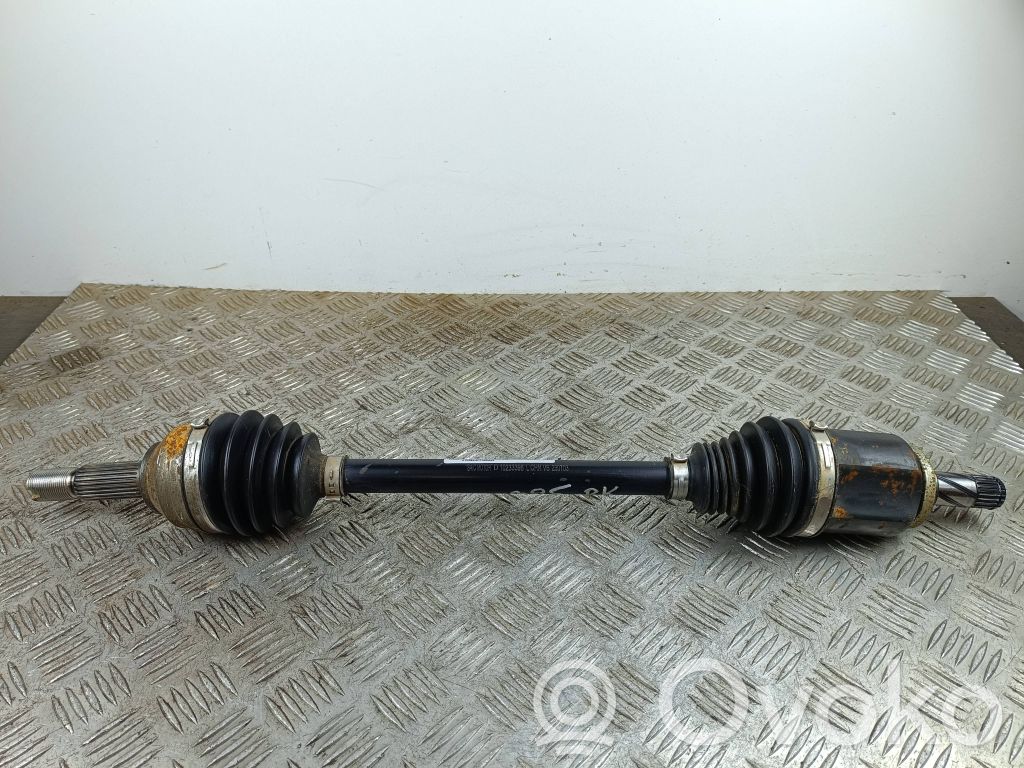 MG ZS Półoś przednia 