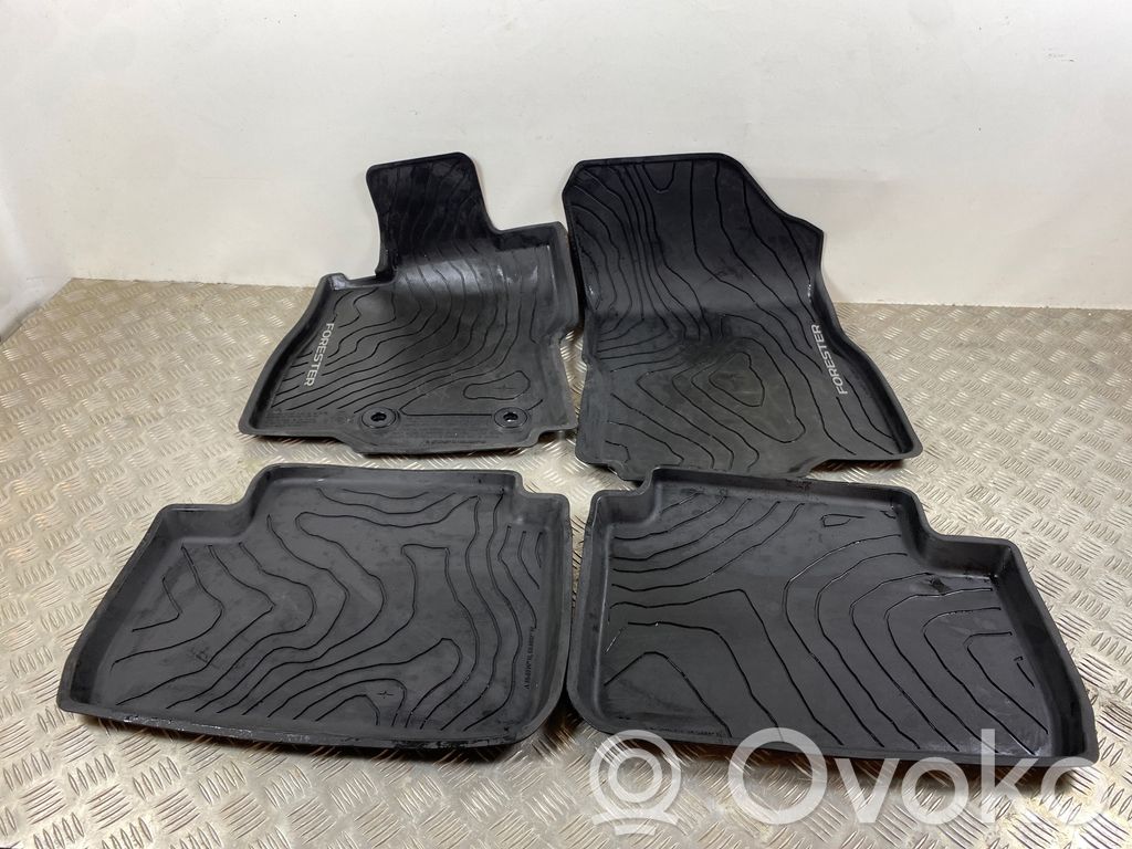 Subaru Forester SK Interior carpet 