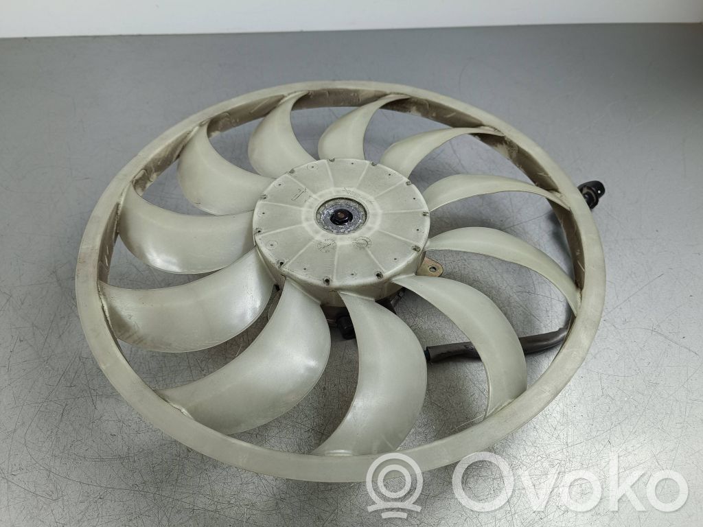 Mitsubishi Outlander Elektrisks radiatoru ventilators 