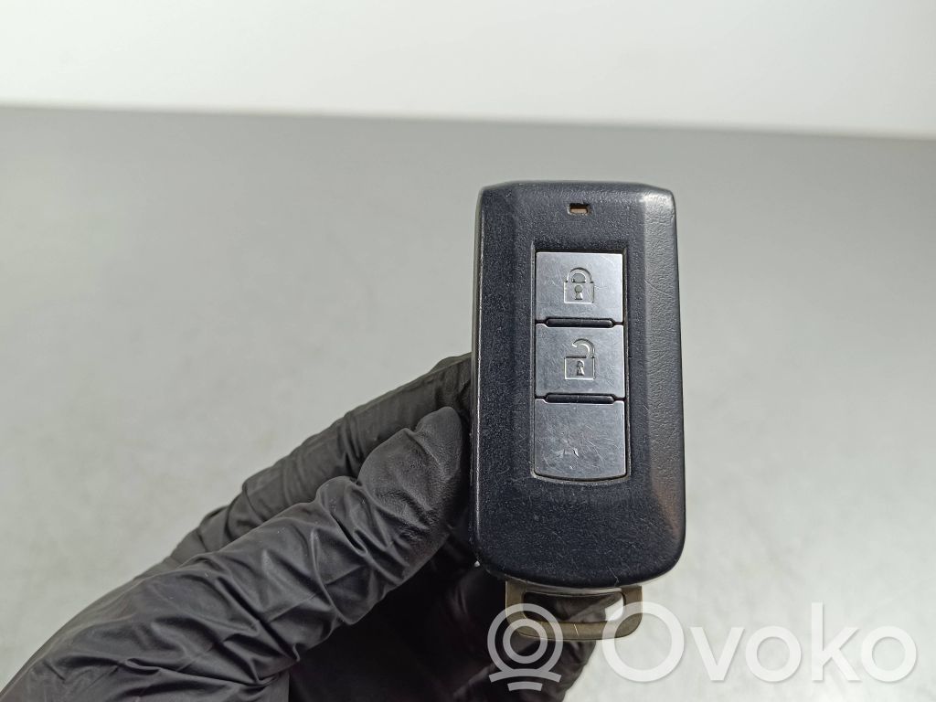 Mitsubishi Outlander Klucz / Karta zapłonu 
