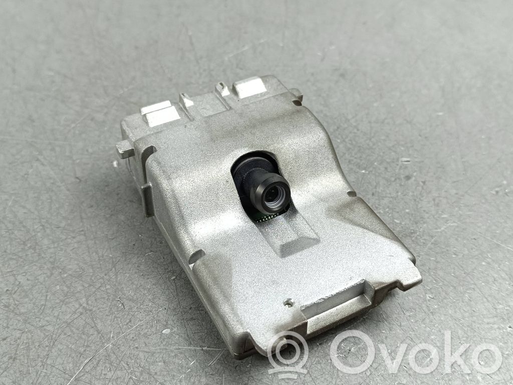 Maserati Levante Windshield/windscreen camera 