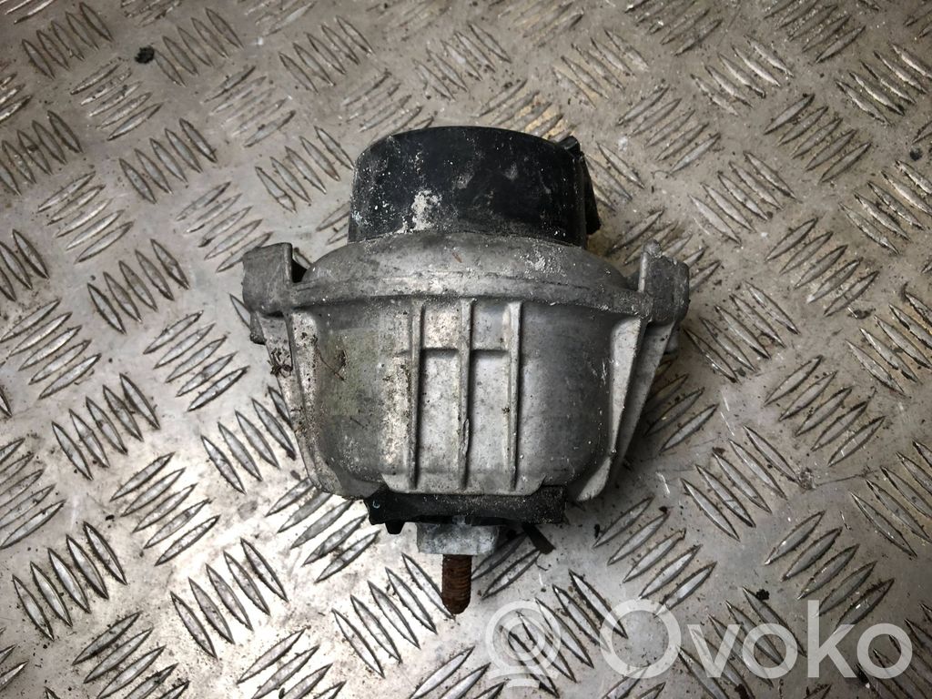 Engine mount bracket   139811