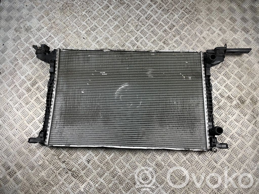 Audi A5 Radiateur de refroidissement 