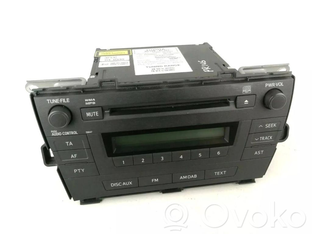 Toyota Prius (XW30) Panel / Radioodtwarzacz CD/DVD/GPS 