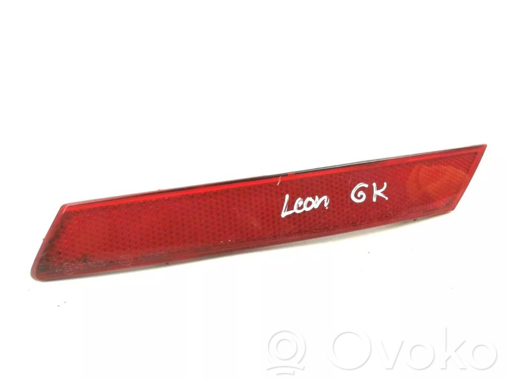Seat Leon (5F) Reflector de faros/luces traseros 