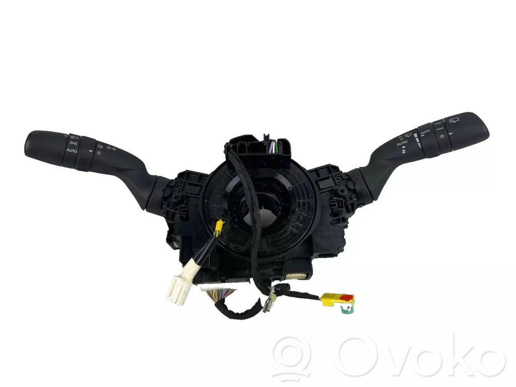 Toyota Aygo X Wiper turn signal indicator stalk/switch 