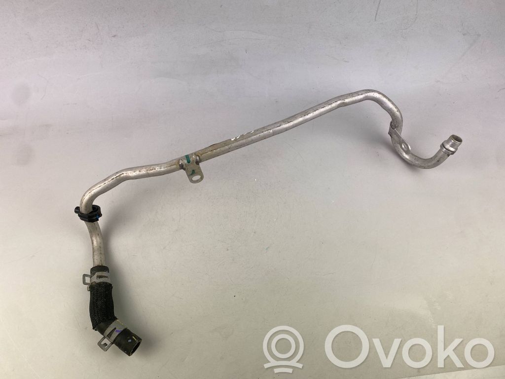 Chrysler Pacifica Caurulīte (-es) / šļūtene (-es) 
