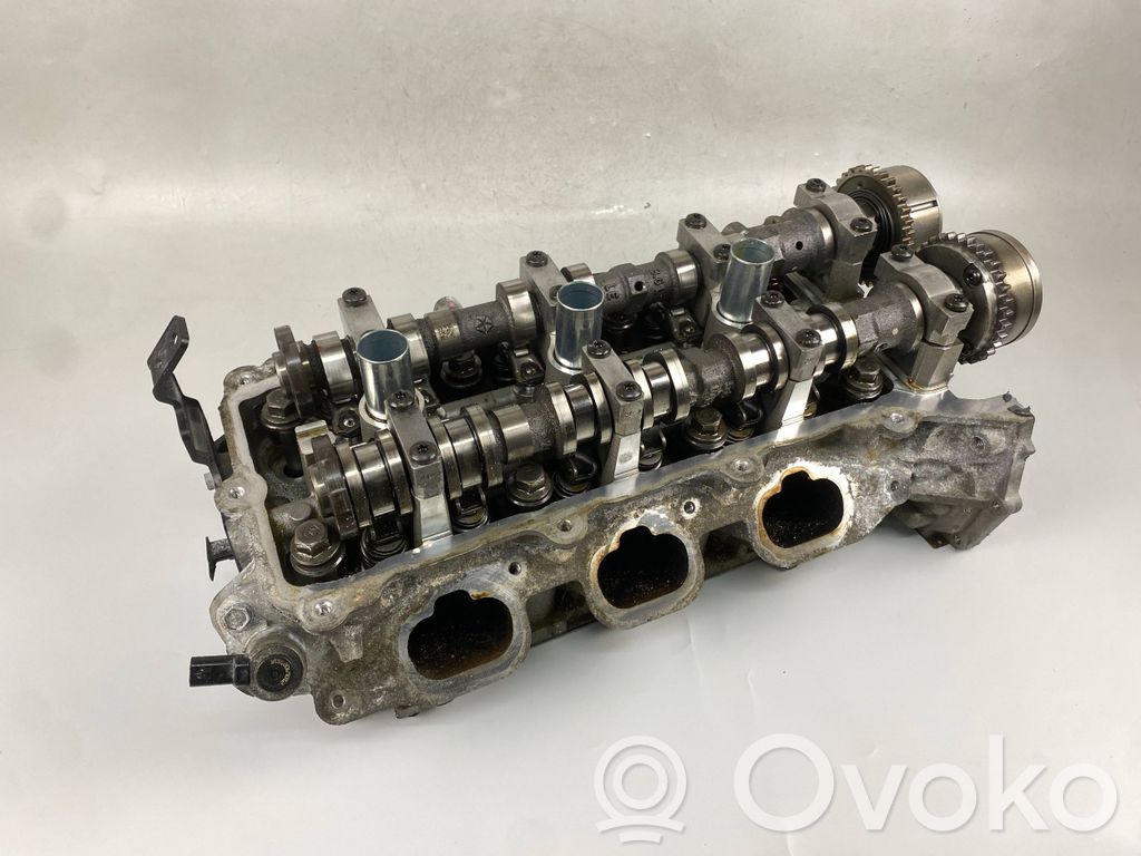Chrysler Pacifica Engine head 