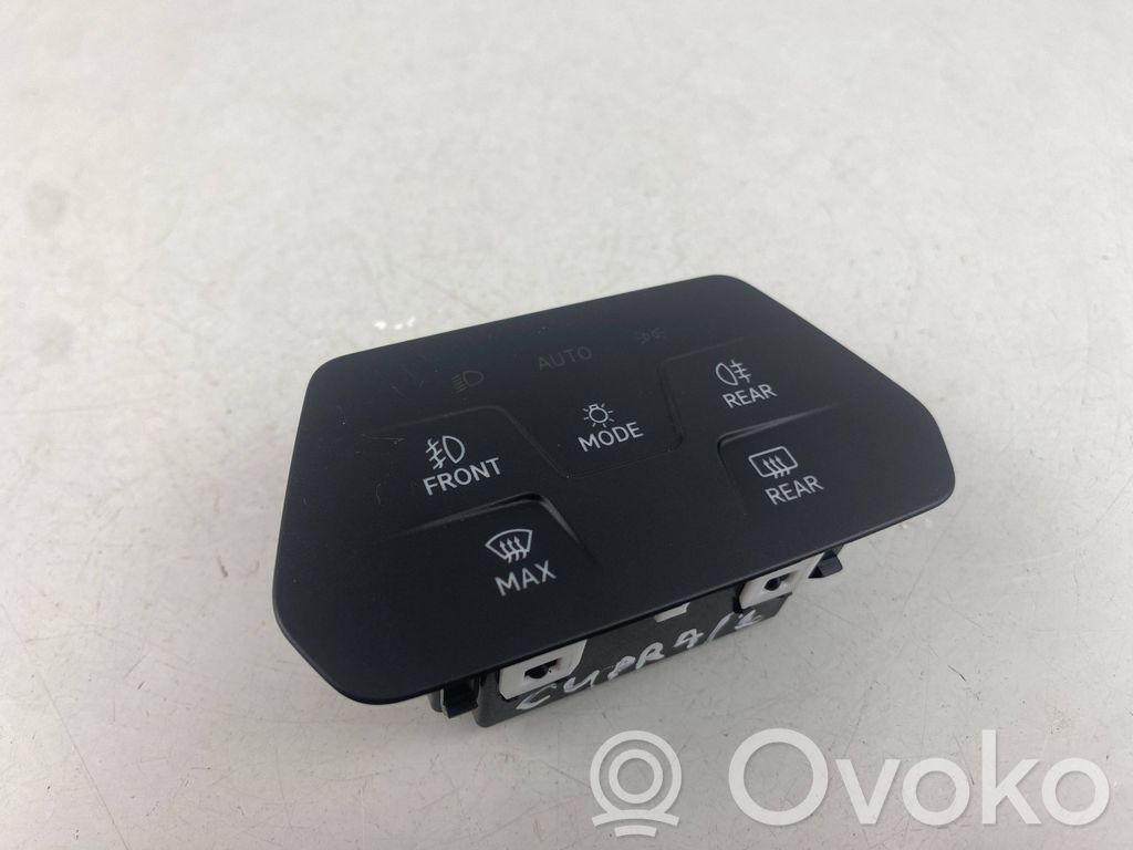 Cupra Leon Light switch 