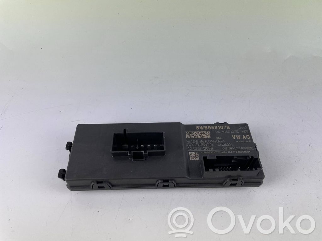 Audi Q3 F3 Tailgate/trunk control unit/module 