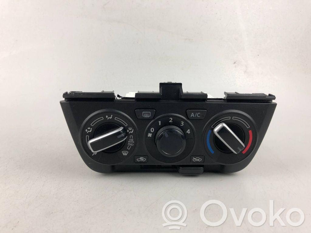 Suzuki Swift III Climate control unit 