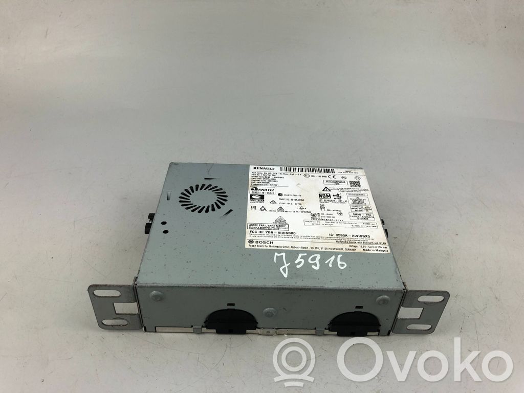 Renault Arkana Radio/CD/DVD/GPS head unit 