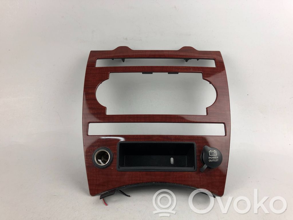Jeep Grand Cherokee (WK) Dashboard center trim panel 