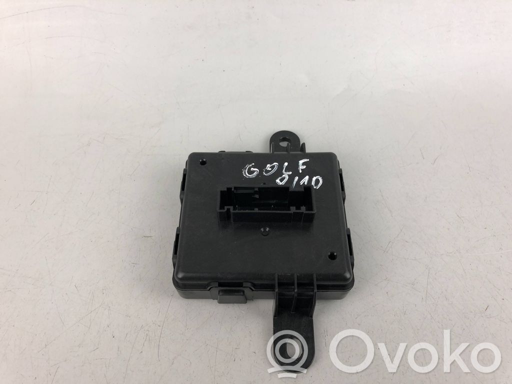 Volkswagen Golf VIII Module de contrôle sans clé Go 