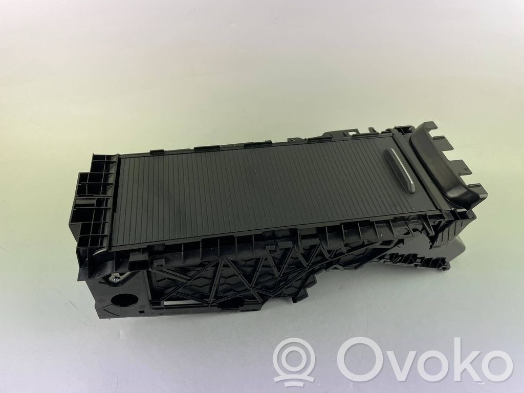 Volkswagen ID.4 Hansikaslokeron keskikonsoli 