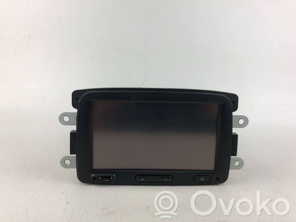 Renault Trafic III (X82) Radio/CD/DVD/GPS head unit 