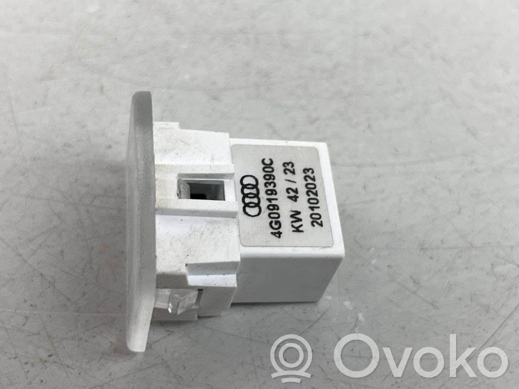 Audi Q4 e-tron Inne oświetlenie wnętrza kabiny 