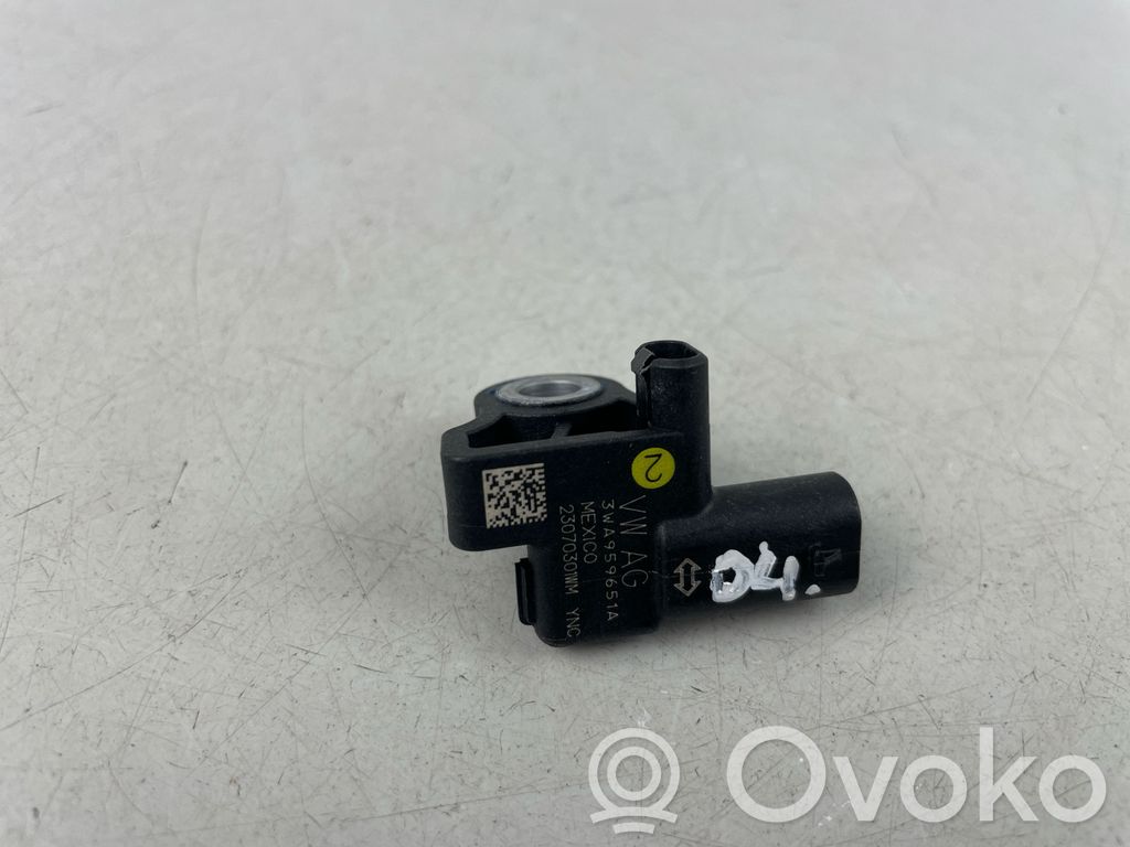 Audi Q4 e-tron Czujnik uderzenia Airbag 